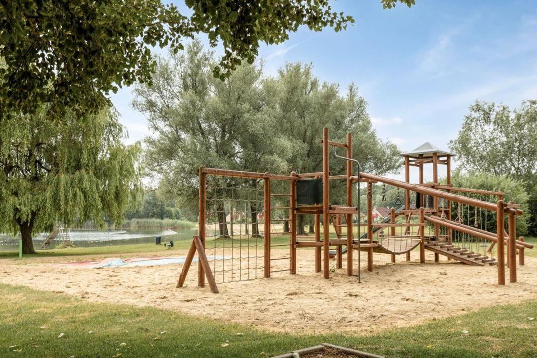 Villa Recreatiewoning Maas En Waal 72 Ewijk Esterno foto